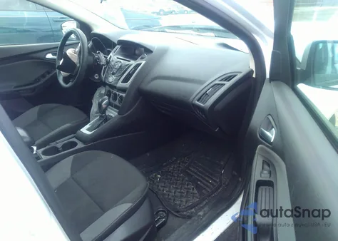 2014 Ford Focus Se z USA, uszkodzony, nr VIN 1FADP3F26EL302525